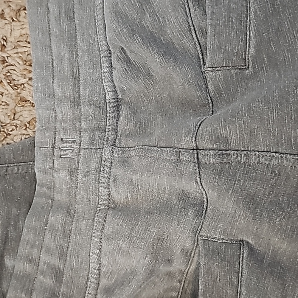 Lululemon Joggers - Picture 10 of 12